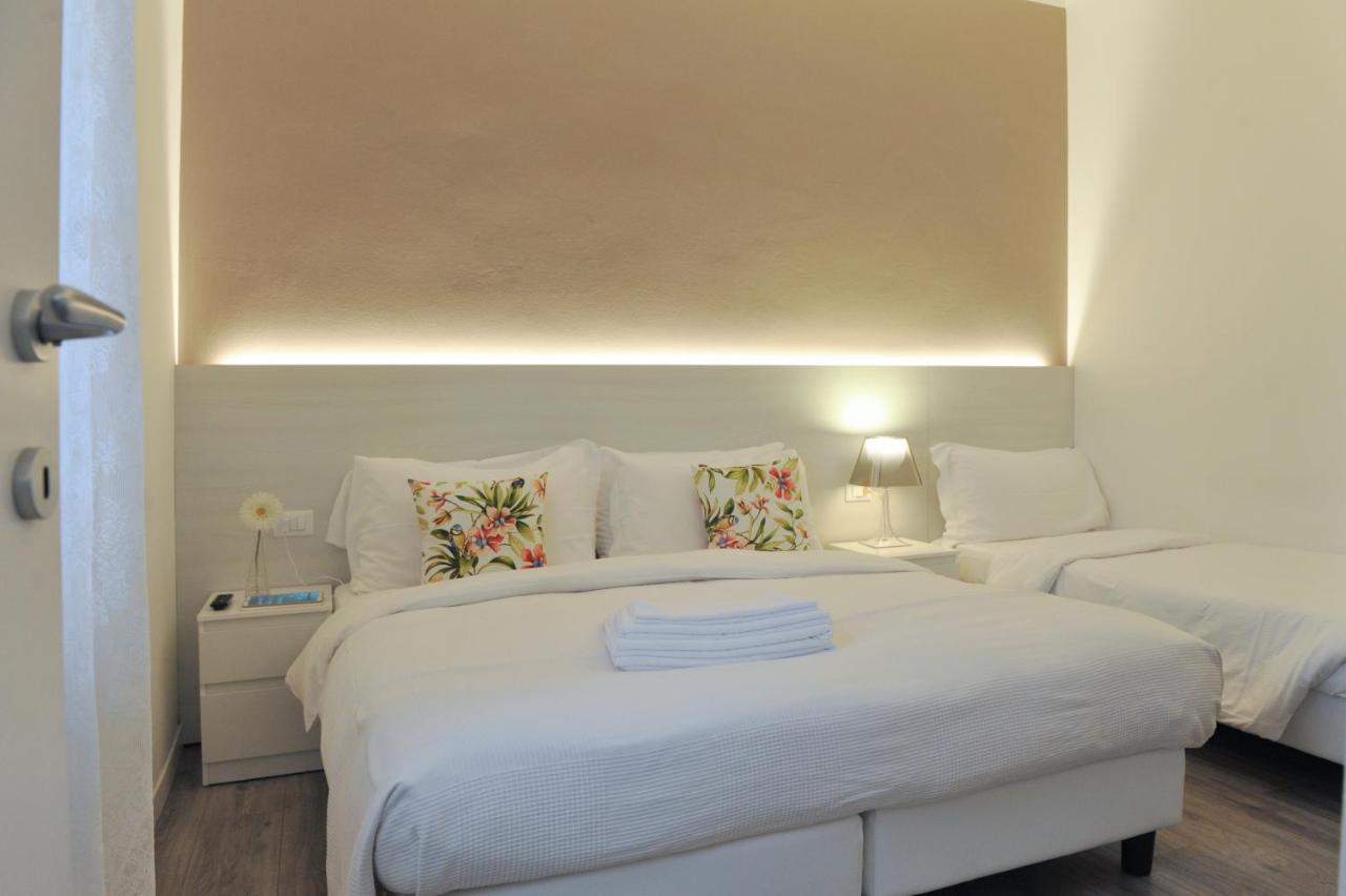 Bed Da Anna Hotel เปสเคียรา เดล การ์ดา ภายนอก รูปภาพ